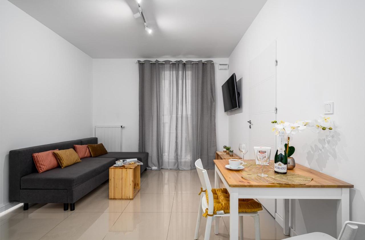 Warsaw Apartments Kasprzaka 31A Street ภายนอก รูปภาพ